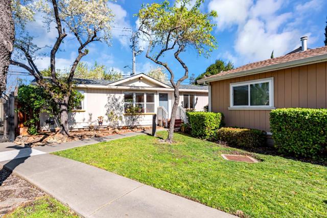 27950 Lancelot Court, Hayward CA: https://media.crmls.org/mediaz/d927cd7a-aec8-4064-ac34-5e3763b72960.jpg