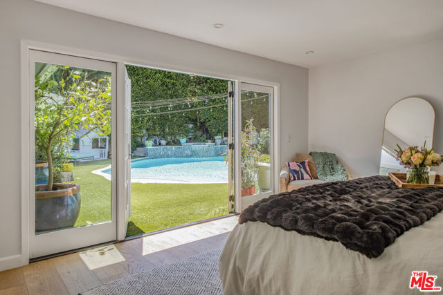 2241 Betty Lane, Beverly Hills CA: https://media.crmls.org/mediaz/d9280c41-23b0-41f1-8484-ce9f0eac963d.jpg