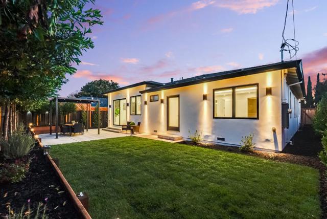 1007 Blair Avenue, Sunnyvale CA: https://media.crmls.org/mediaz/d92892f2-042c-4460-b48f-facb73913400.jpg