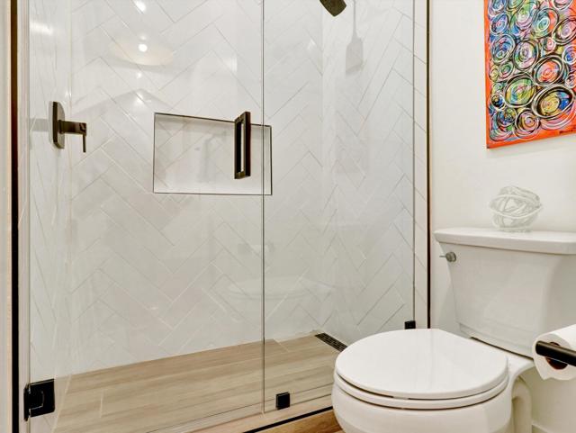 54050 Avenida Obregon, La Quinta CA: https://media.crmls.org/mediaz/d9290800-6e94-4bf8-a0b9-4294223f3361.jpg