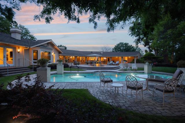 3231 Fieldcrest Drive, Sacramento CA: https://media.crmls.org/mediaz/d92918c9-49ea-4c90-b86c-51fedd9aba0e.jpg