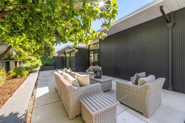1651 Lexington, San Mateo CA: https://media.crmls.org/mediaz/d929ebf0-f01e-4586-b19e-3c672e1b2e7a.jpg