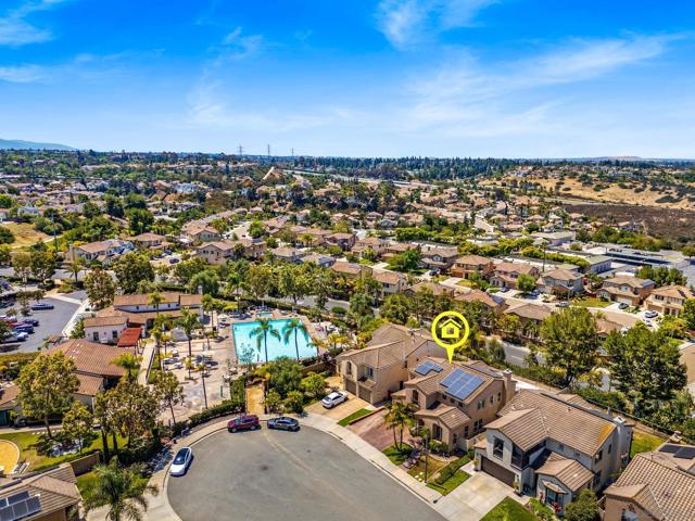 366 Plaza Paraiso, Chula Vista CA: https://media.crmls.org/mediaz/d92b4a9e-a031-4198-b449-f674ba44c57f.jpg