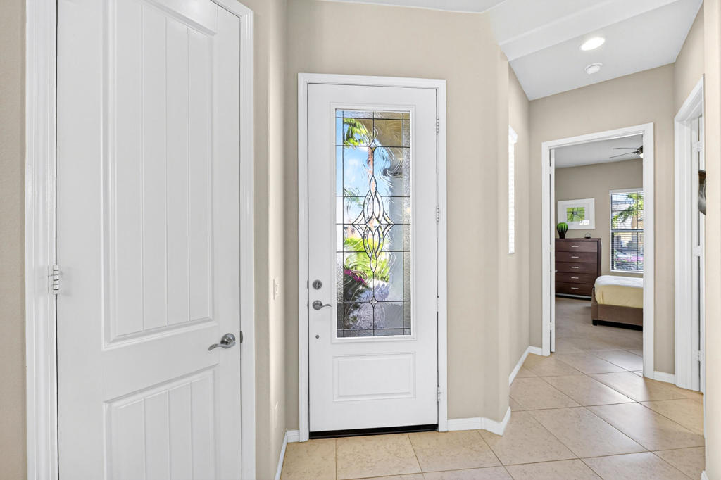 MLS #219139018DA image #3