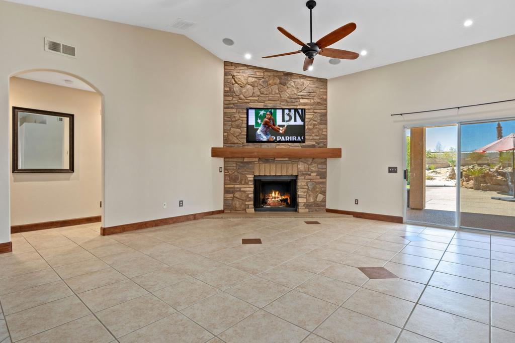 MLS #219138023DA image #13