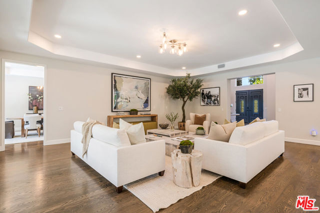11797 CHAPARAL Street, Los Angeles CA: https://media.crmls.org/mediaz/d92fb21c-58cb-4761-a7d7-512d77086d4f.jpg