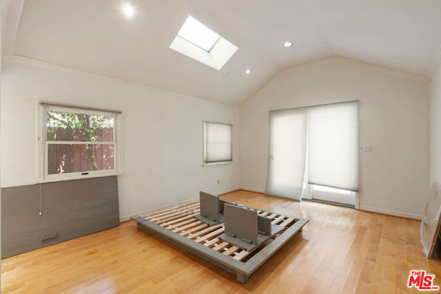 2049 Watson Street, Glendale CA: https://media.crmls.org/mediaz/d93012b2-1cb2-494a-9751-907a7a9871c6.jpg