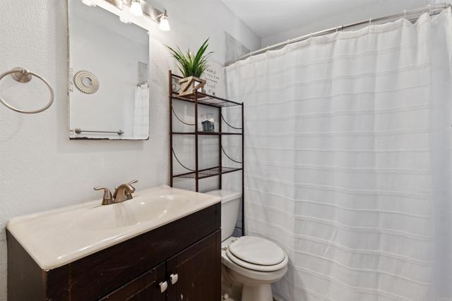 2482 Calle Tres Lomas, Paradise Hills CA: https://media.crmls.org/mediaz/d93052f4-fc59-4a55-bd3a-89537016914b.jpg