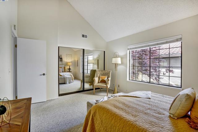 2513 Galleon Place, San Leandro CA: https://media.crmls.org/mediaz/d9316c6b-e501-40ce-888a-f7f1d619cf86.jpg