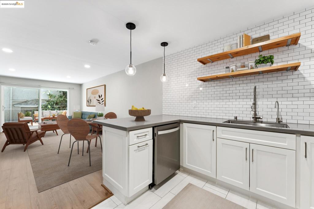 424 Staten Ave #104