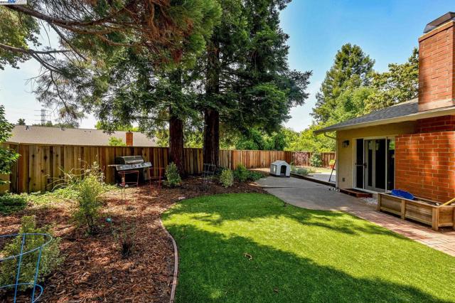 Image 30 of 51 For 1021 Knightwood Ct