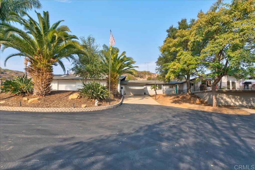 1/4 Lyons Valley Road