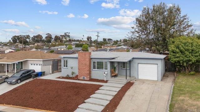 Detail Gallery Image 2 of 35 For 647 Claire Ave, Chula Vista,  CA 91910 - 4 Beds | 2 Baths