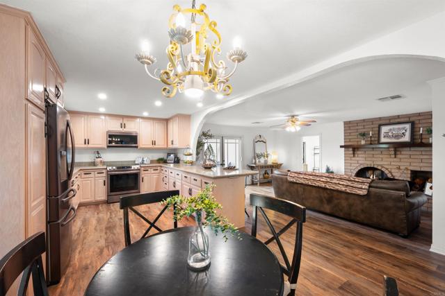 Detail Gallery Image 12 of 65 For 3870 Avenida San Miguel, Bonita,  CA 91902 - 3 Beds | 2/1 Baths