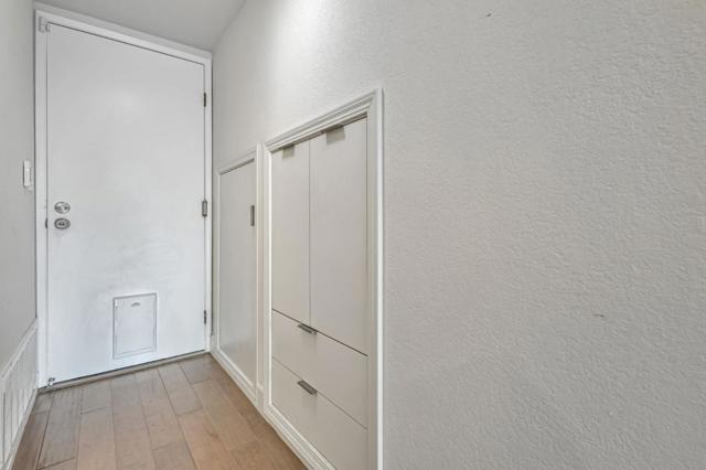 578 Seahorse Lane, Redwood City CA: https://media.crmls.org/mediaz/d936e226-e381-4457-862d-ac21e2867cf7.jpg