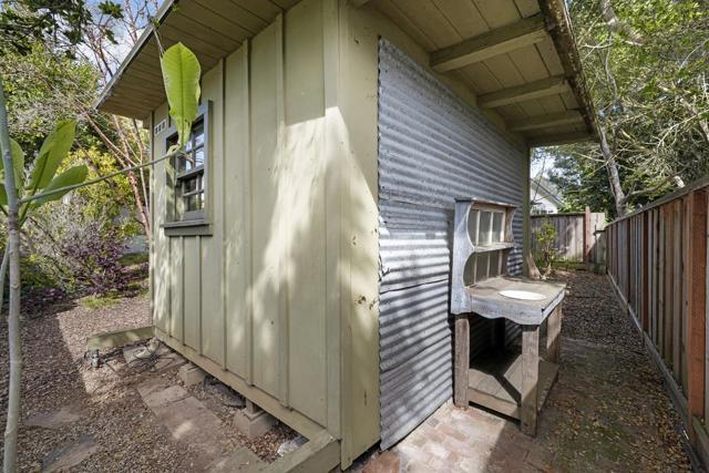 420 Clubhouse Drive, Aptos CA: https://media.crmls.org/mediaz/d938a5b8-0eab-4165-905e-905f7f31d108.jpg