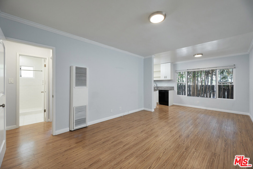 2636 Kansas Avenue 1B, Santa Monica, CA 90404