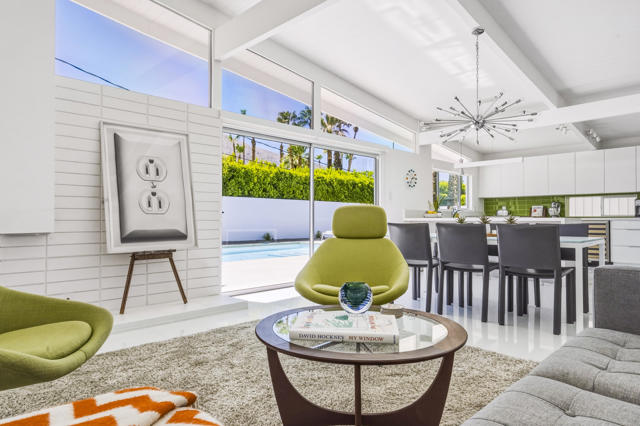1877 S Navajo Drive, Palm Springs, CA 92264