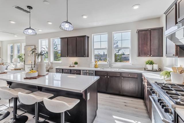 535 San Lorenzo Terrace, Sunnyvale CA: https://media.crmls.org/mediaz/d93aa2d2-eafb-48c0-9f62-a8914cac0863.jpg