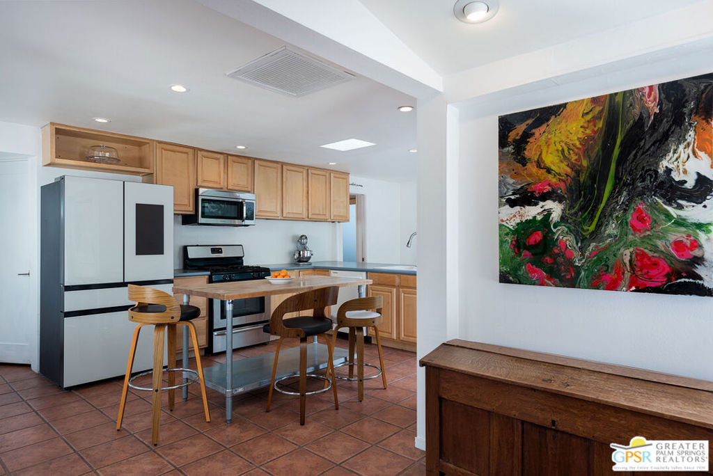 MLS #25618787PS image #9