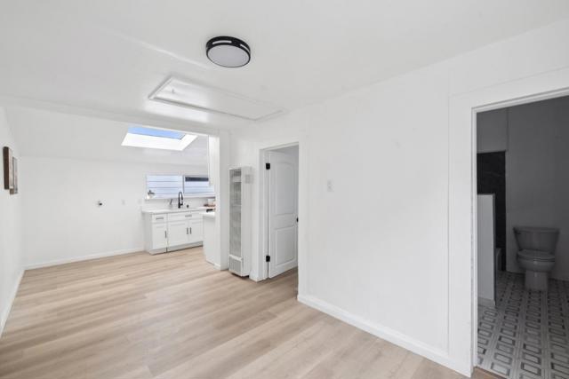 137 Holloway Avenue, San Francisco CA: https://media.crmls.org/mediaz/d93bf3b5-b967-4fc3-bafb-dd71a8ad45b2.jpg