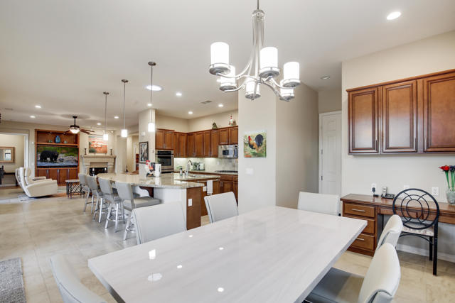 61260 Portulaca Drive, La Quinta CA: https://media.crmls.org/mediaz/d93c3e98-f7b5-4e56-b692-f0034e5736c7.jpg