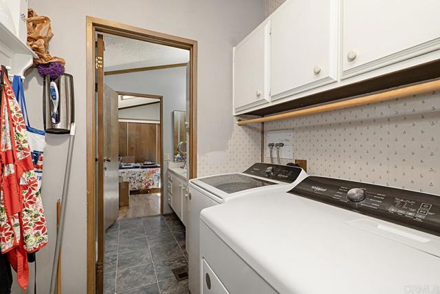18218 Paradise Mountain Rd Spc 81, Valley Center CA: https://media.crmls.org/mediaz/d93c4388-8185-4c37-b7c5-251894500a28.jpg