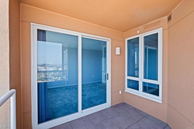 Detail Gallery Image 16 of 34 For 3890 Nobel Dr #1706,  San Diego,  CA 92122 - 2 Beds | 2 Baths