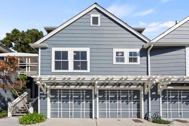 1115 Outrigger Lane, Foster City CA: https://media.crmls.org/mediaz/d93d93f5-ee03-4df3-9fb9-00870fc9ee1b.jpg