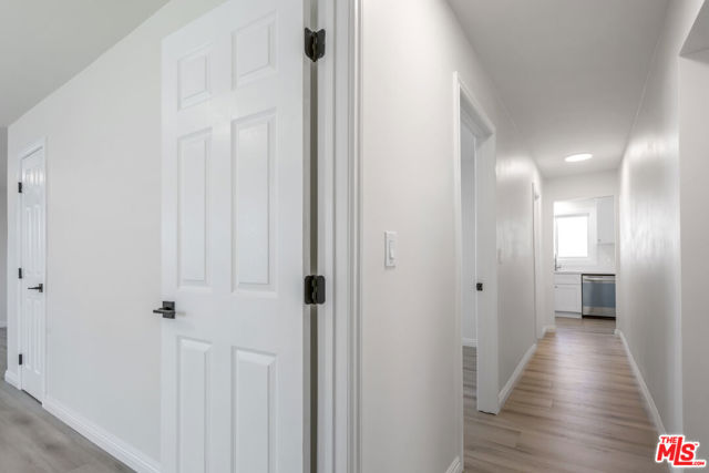 11119 S Denker Avenue, Los Angeles CA: https://media.crmls.org/mediaz/d93e3c52-ebfa-40ea-949b-bb8f4e6bf51c.jpg