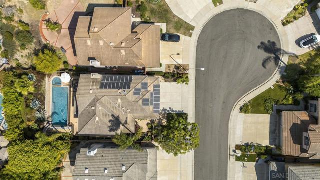 7878 Pipit Pl, San Diego CA: https://media.crmls.org/mediaz/d93e8f40-cbc5-4cdf-8466-c8f827f48b98.jpg