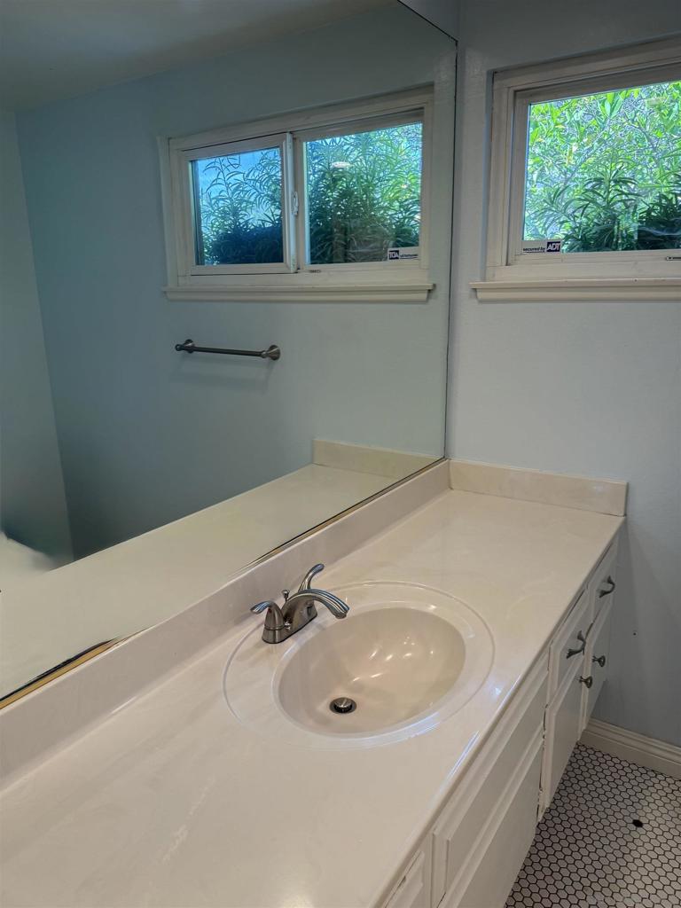 18031 Verano Dr - photo 12
