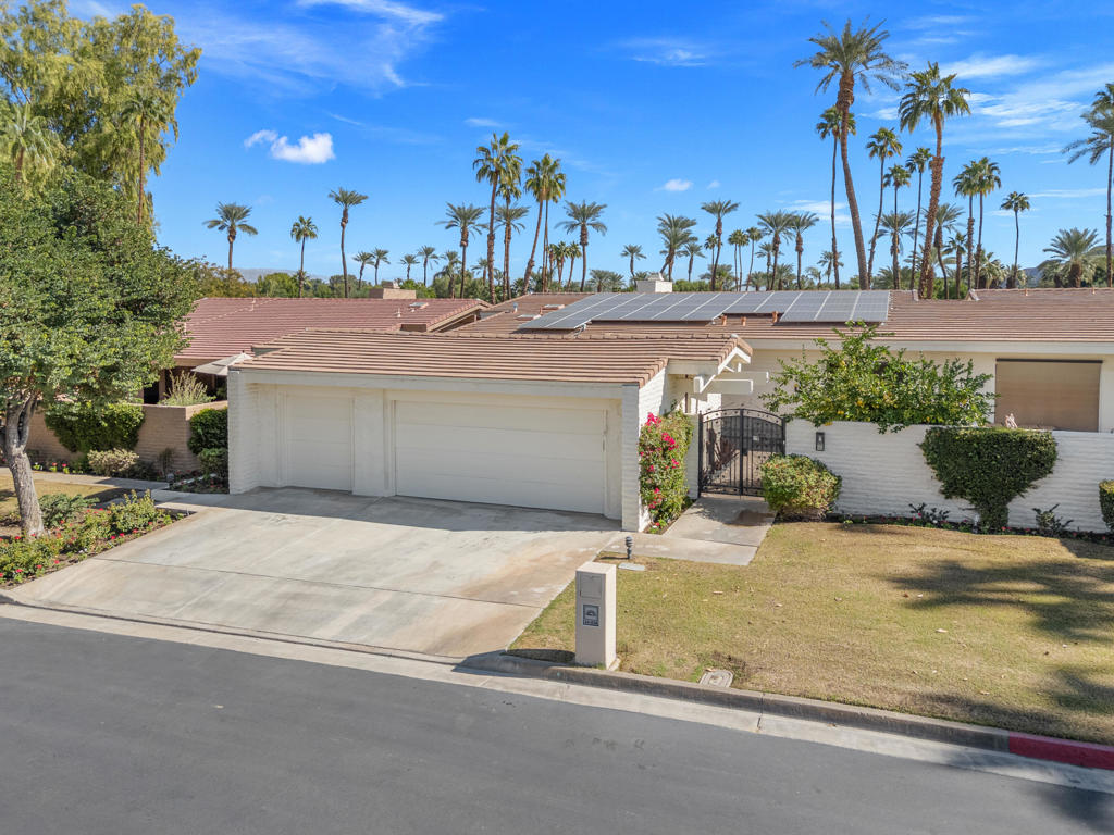 MLS #219138381DA image #4