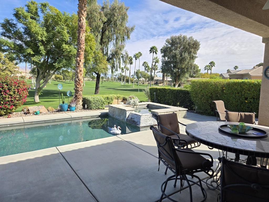 29352 W Laguna Drive