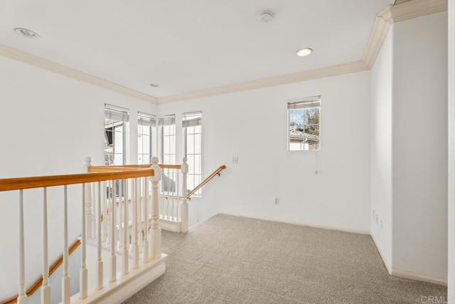 Detail Gallery Image 32 of 44 For 1959 Oxford Ct, Vista,  CA 92081 - 3 Beds | 2/1 Baths