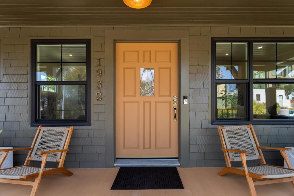 MLS #250033899SD img 17