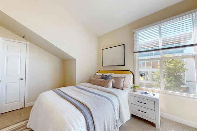 108 Bryant Street, Mountain View CA: https://media.crmls.org/mediaz/d9434889-4817-4e98-be90-0d40bcb7a78c.jpg