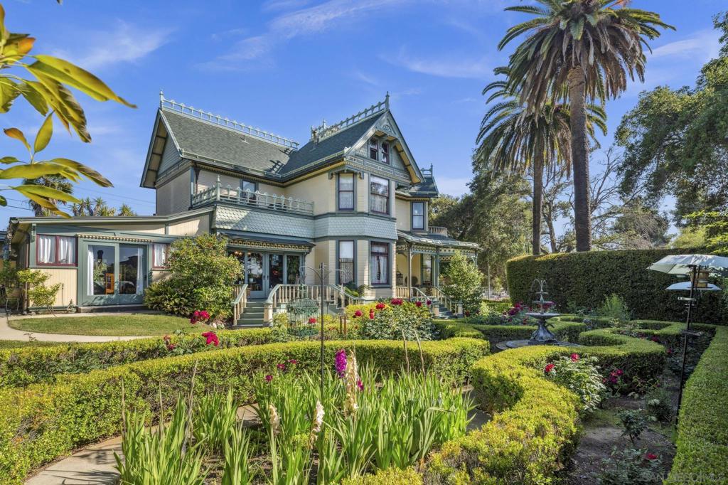 700 Juniper - photo 12