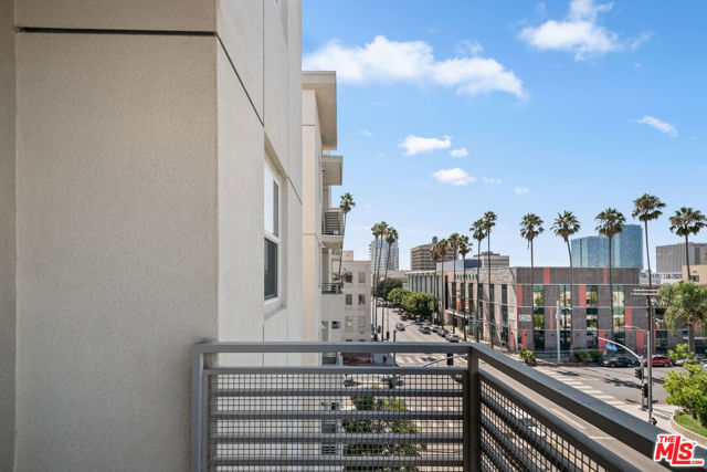 436 S Virgil Avenue, Los Angeles CA: https://media.crmls.org/mediaz/d9446f70-39ba-440e-b23a-6d045b8827a8.jpg