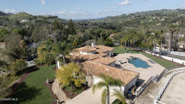 13550 Andalusia Drive, Santa Rosa CA: https://media.crmls.org/mediaz/d94672fa-c173-4b43-b0d3-dbec0fbbbd1f.jpg
