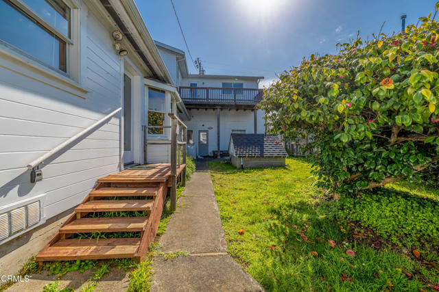 620 Stewart Street, Fort Bragg CA: https://media.crmls.org/mediaz/d94734ff-14f3-4a01-9754-ce9adcf23e97.jpg