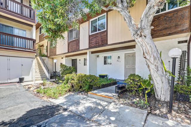 2877 47Th St, San Diego CA: https://media.crmls.org/mediaz/d947bb73-cfd7-45f9-b65f-81d284a235ef.jpg