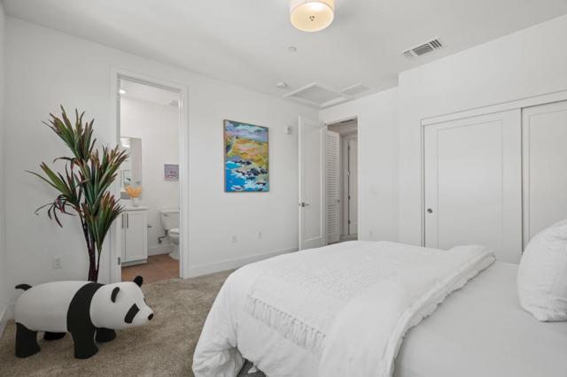 110 Hacienda Lane, Mountain View CA: https://media.crmls.org/mediaz/d949c732-db62-457d-983c-e53748d16db0.jpg