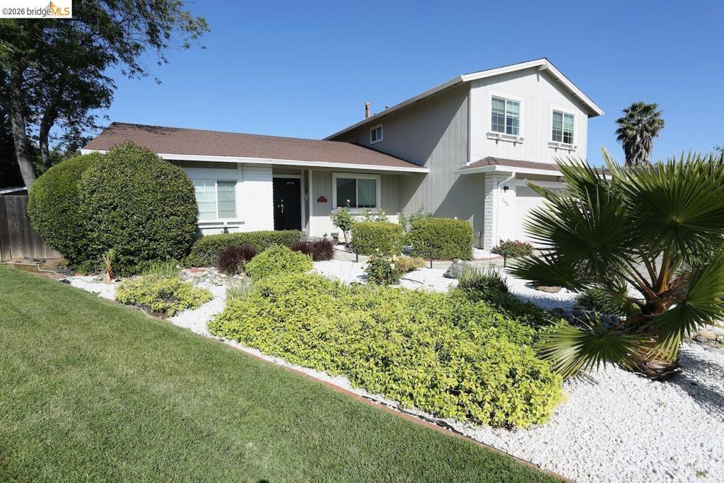 2198 La Orinda Pl