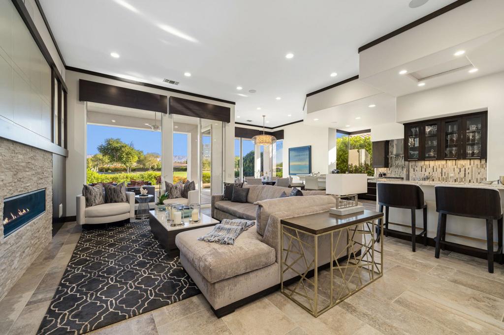 MLS #219137554DA image #1