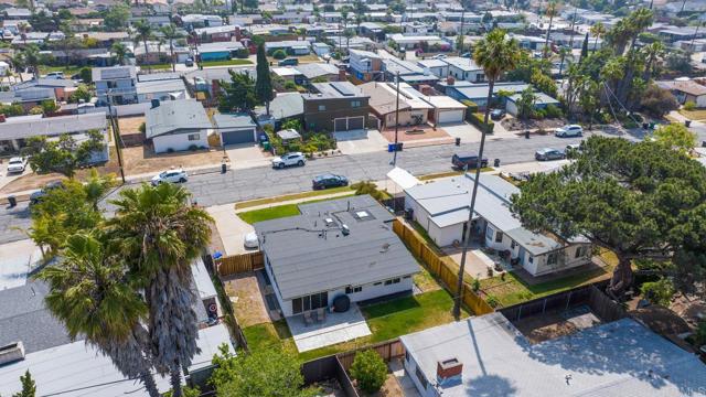 6252 Lake Albano Avenue, San Diego CA: https://media.crmls.org/mediaz/d94ce43d-add0-41c8-81dd-6cca8d758893.jpg