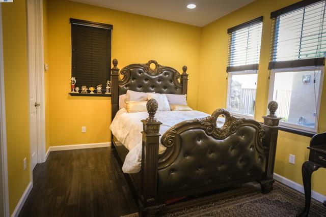 3252 Carpenter Way, San Ramon CA: https://media.crmls.org/mediaz/d94dfee1-3979-4f44-95ed-71175098db13.jpg