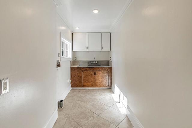 Image 38 of 54 For 2064 Alameda Way