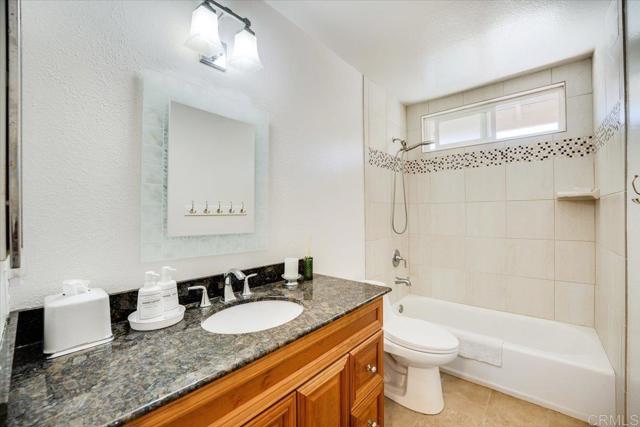 Detail Gallery Image 32 of 55 For 9068 Ellingham St, San Diego,  CA 92129 - 4 Beds | 3 Baths