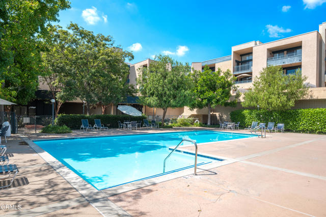 Detail Gallery Image 31 of 49 For 4499 via Marisol #124, Los Angeles,  CA 90042 - 2 Beds | 1 Baths